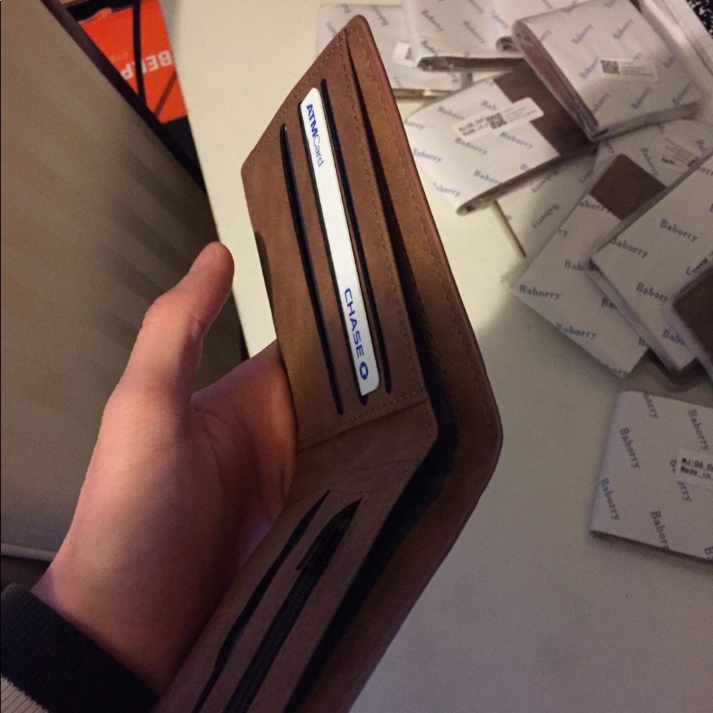 Wallet - Picture 4 of 5